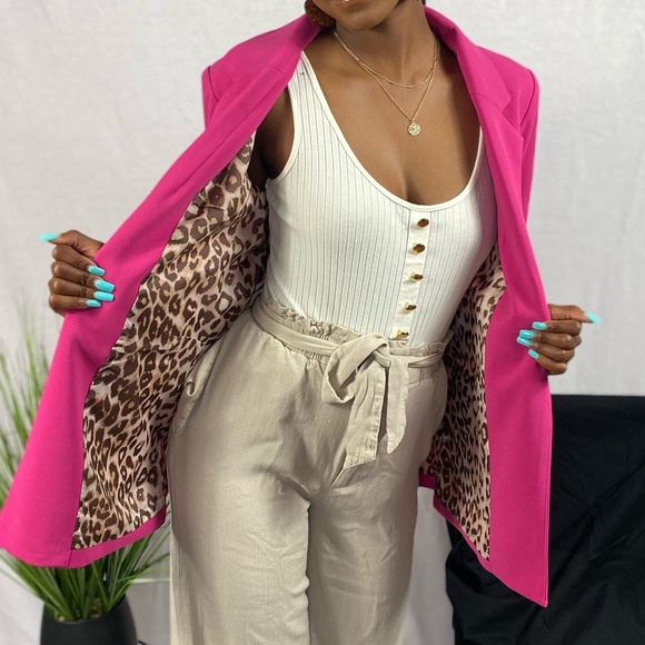 Leopard Cuffed Blazer - Picture 4 of 6